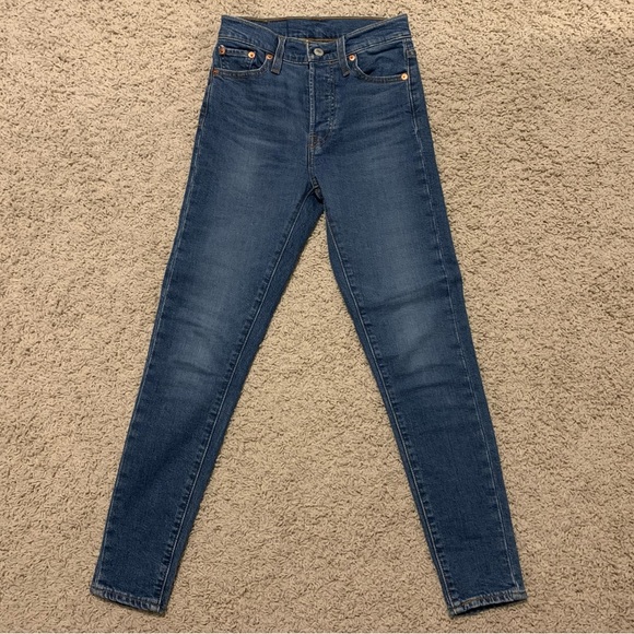 Levis ankle length skinny jeans - Picture 1 of 1
